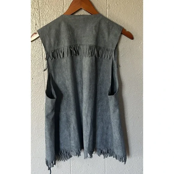Women's Vocal USA Gray Suede Fringe Open Vest Size XL Western Boho Festival - Picture 3 of 4